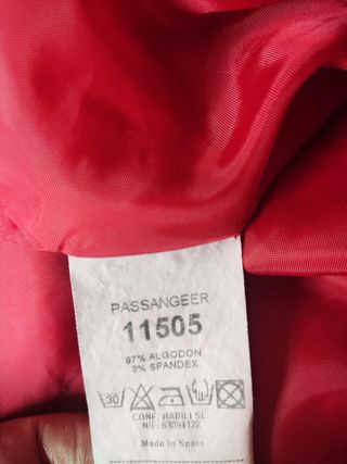 Chaqueta Blazer Roja Passangeer Talla 42