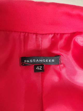 Chaqueta Blazer Roja Passangeer Talla 42
