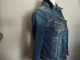 Chaqueta vaquera chica azul venta en persona.