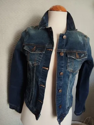 Chaqueta vaquera chica azul venta en persona.