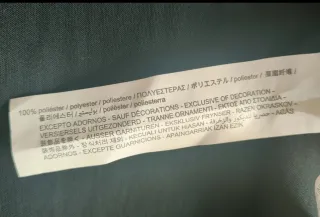 Falda Zara mini tachas