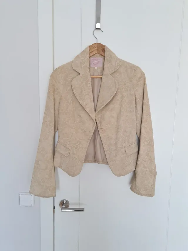 Chaqueta pana beige mujer