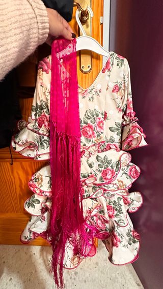 Traje de flamenca niña