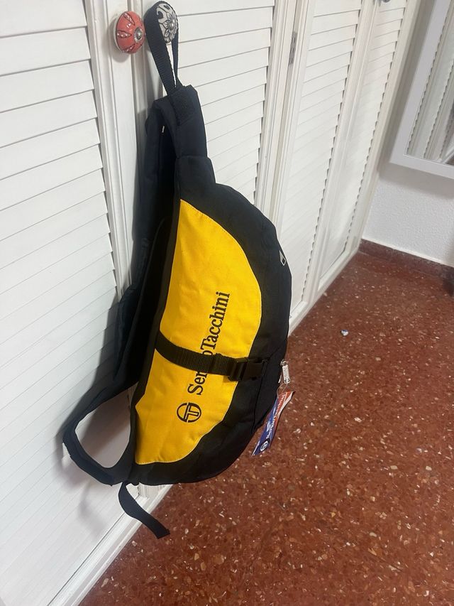 Mochila bandolera Sergio Tacchini