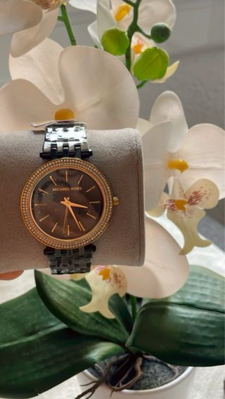 Reloj Michael Kors Mujer Negro y Dorado