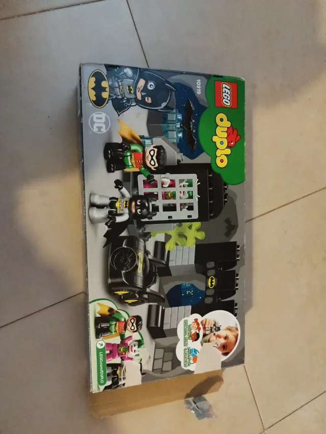 LEGO Duplo Batman Batcueva 10919 "SIN BATMAN"