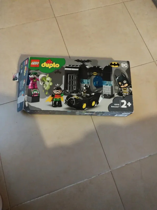 LEGO Duplo Batman Batcueva 10919 "SIN BATMAN"