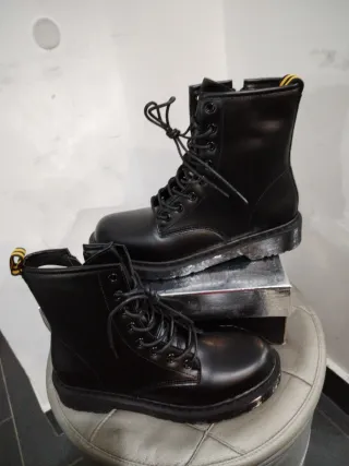 Stivaletti trekking n.39