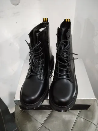 Stivaletti trekking n.39