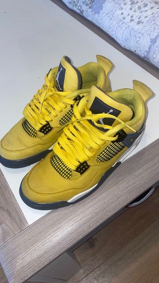 Scarpe Jordan 4 Giallo/Nero Taglia 43 LEGIT