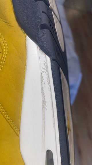 Scarpe Jordan 4 Giallo/Nero Taglia 43 LEGIT