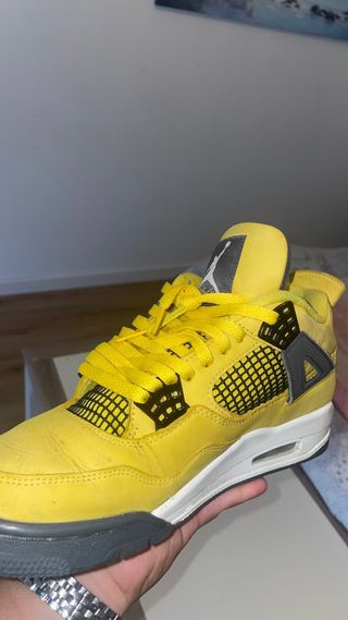 Scarpe Jordan 4 Giallo/Nero Taglia 43 LEGIT