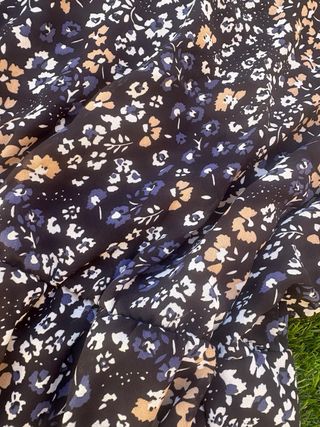 Vestido Negro Floral Manga Larga Talla 46