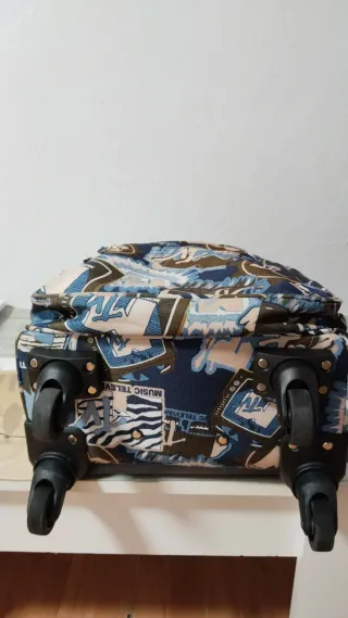 Mochila escolar/maleta de viaje MTV