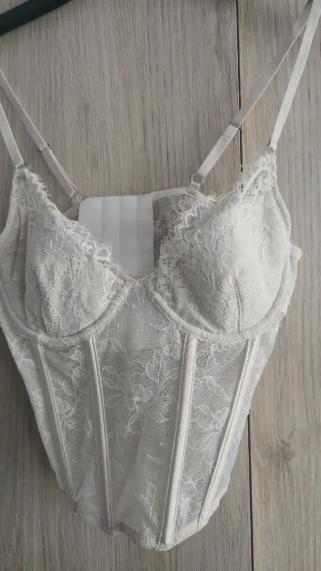 Lencería Corsé Encaje Beige/Blanco