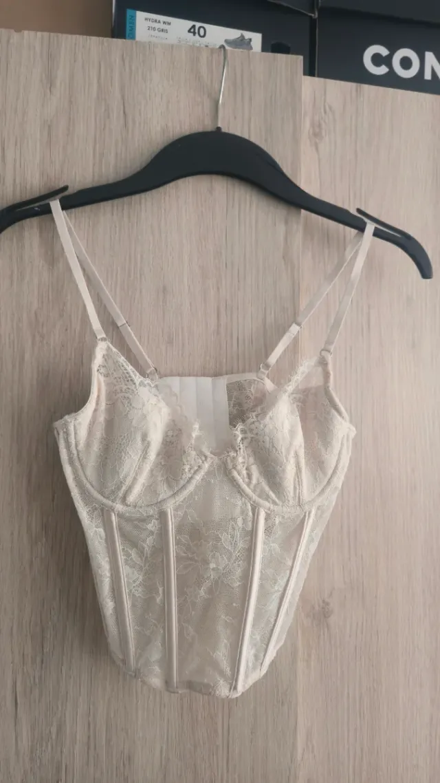 Lencería Corsé Encaje Beige/Blanco
