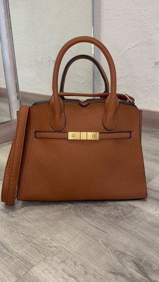 Bolso Marrón Elegante