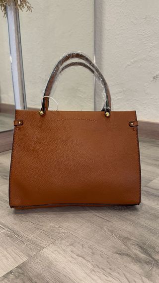 Bolso Marrón Elegante