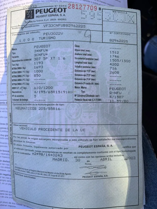Peugeot 307 motor 1.6 (110 CV) año 2003, 1650€