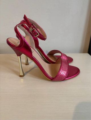 Scarpe con tacco rosa metallizzato
