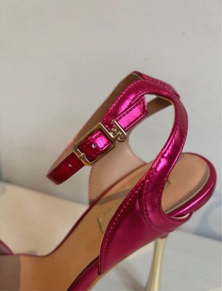 Scarpe con tacco rosa metallizzato