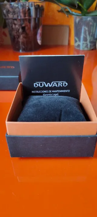 Scatole per orologi Raymond Weil e Duward nere