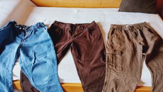 Lote 3 Pantalones Vaqueros y Marrones