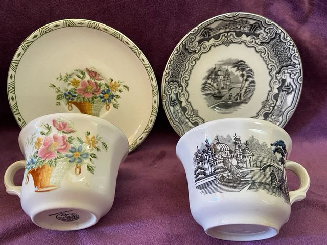 Tazas y platillos La Cartuja de Sevilla