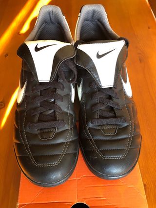 Zapatillas Nike Fútbol Hombre Talla 44.5