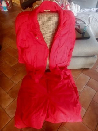 Giubbotto e pantaloni invernali donna rossi