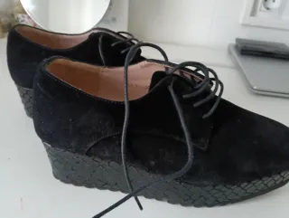 Zapatos ante negros sin usar