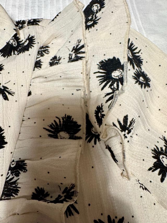 Camisa de manga larga con estampado floral