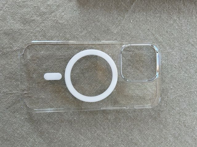 Funda iPhone 14 Pro Transparente MagSafe