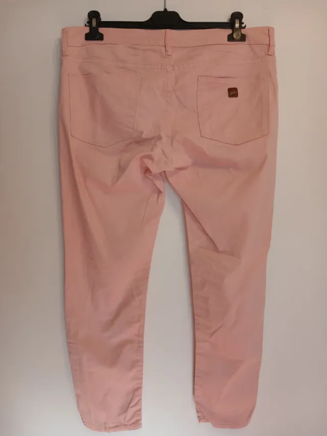 Pantalón rosa