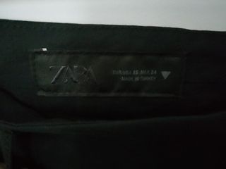 NUEVO/CON ETIQUETA Pantalón Zara Pliegue XS (34)