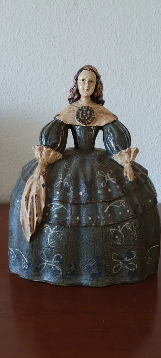 Menina, figura decorativa de cerámica