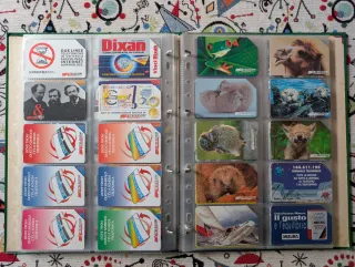 220 Schede Telefoniche Italia e Monete