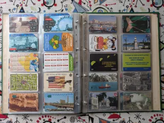 220 Schede Telefoniche Italia e Monete