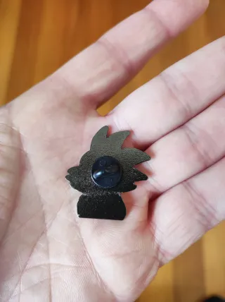 Pin Goku Nike dragón ball