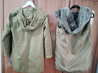 Parka Zara verde militar convertible