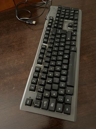 Teclado Gaming con teclas multimedia