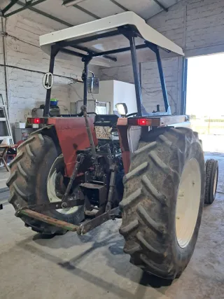 Tractor 7066S en perfecto estado documentación al