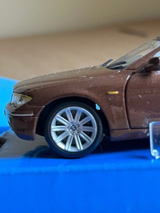 BMW 745i Sedan 1:43