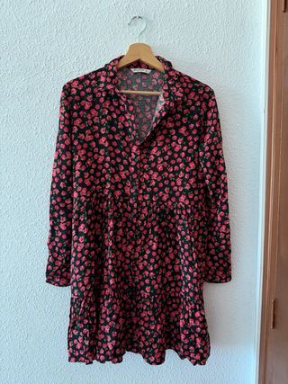 Vestido floral manga larga negro y rojo