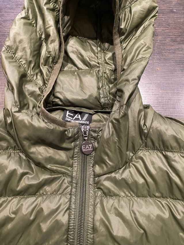 Chaqueta EA7 Emporio Armani Plumas Plegable