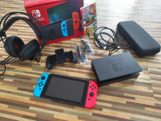 Nintendo Switch Azul/Rojo + Accesorios.