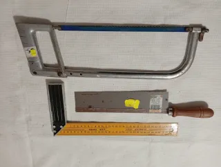 Lote Herramientas: Sierra,serrucho,  Escuadra y Re