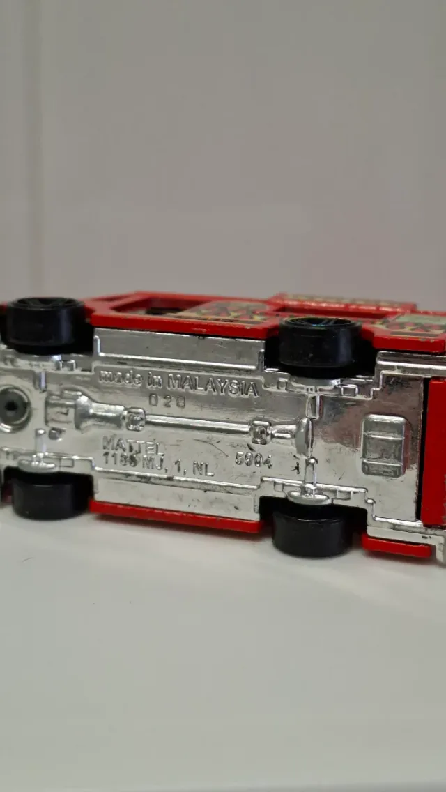 Hot Wheels Friburguer's Grill Camión