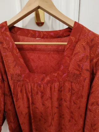 Blusa escote cuadrado manga 3/4