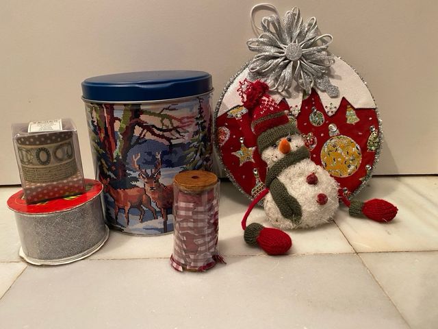 Adornos Navideños y Luces LED